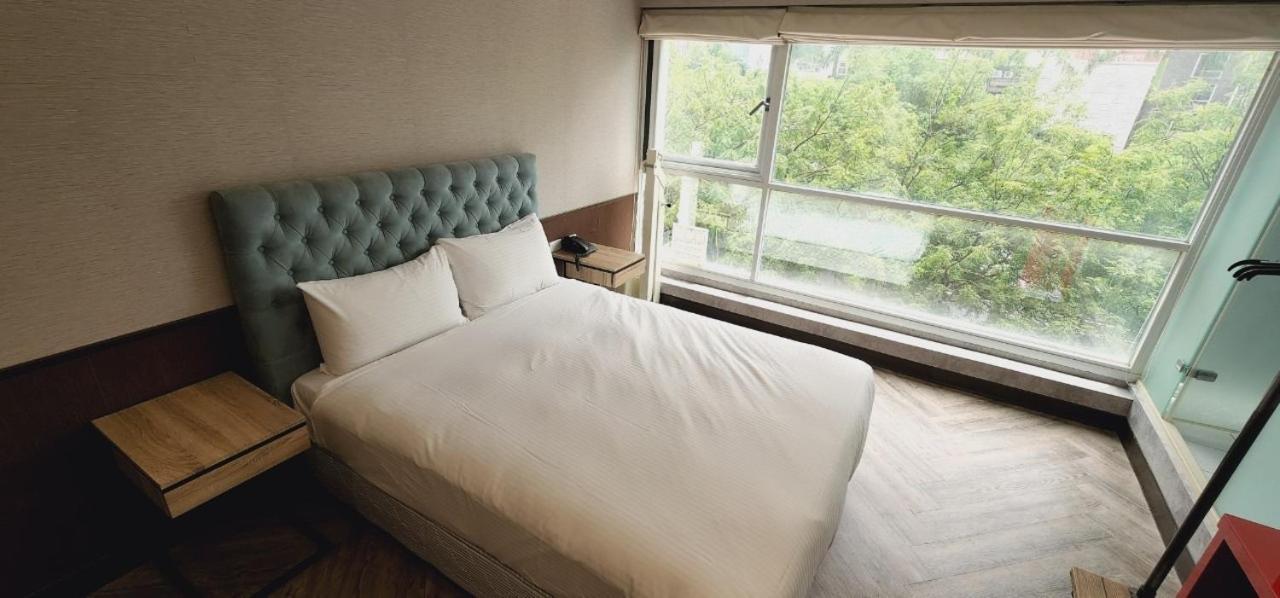 Ximen Garden Inn Taipei Exterior photo
