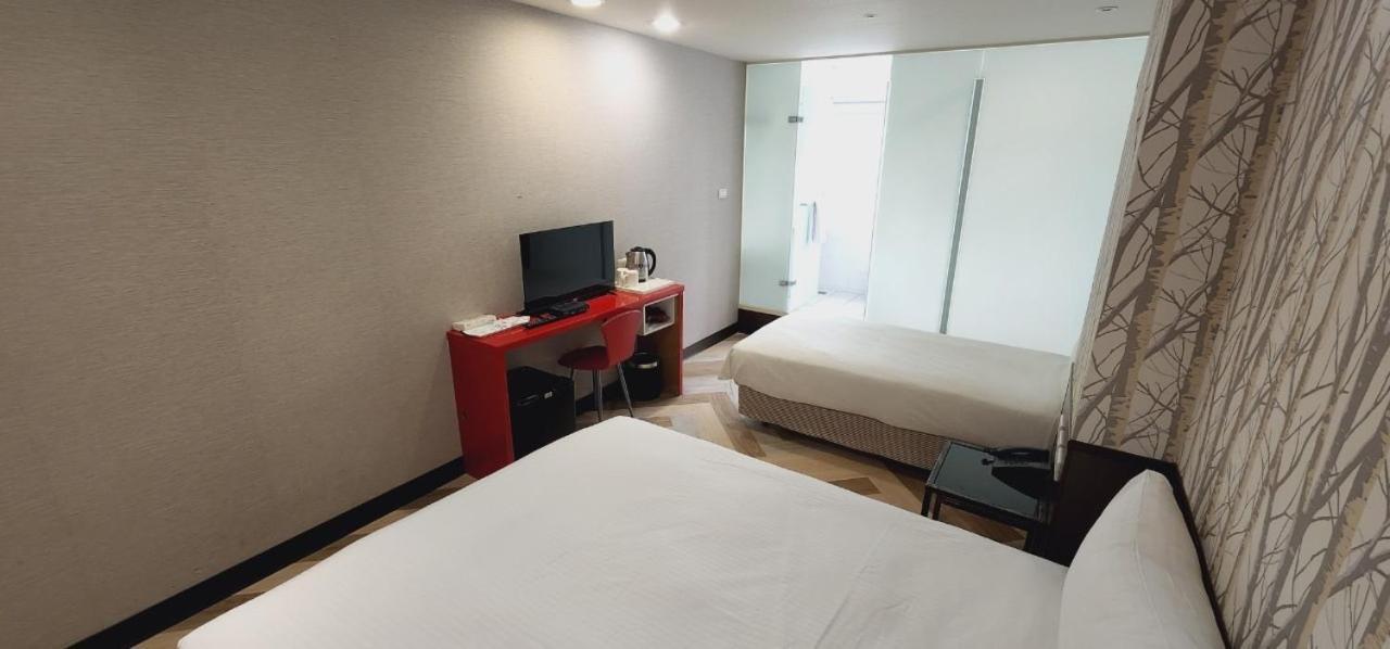 Ximen Garden Inn Taipei Exterior photo